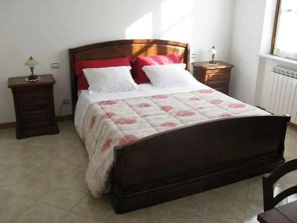 Isa Bed & Breakfast *