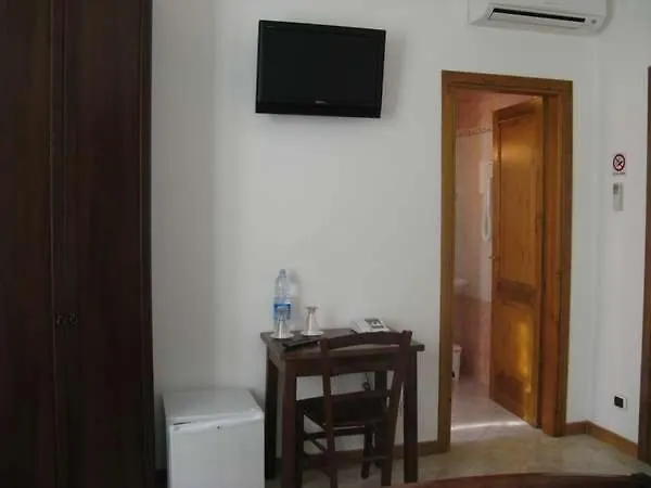 Bed & Breakfast Isa Carrara